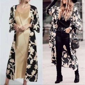 Maison Du Soir woman’s Selena black floral kimono cardigan